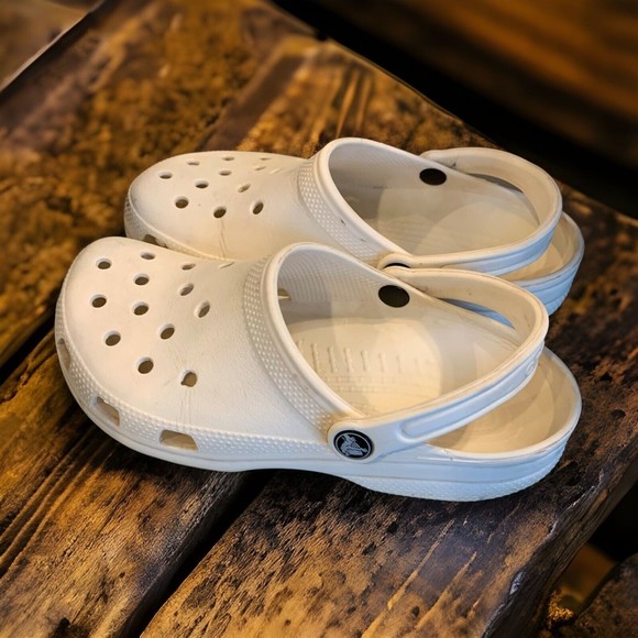 CROCS Shoes - Crocs Classic Clog White Slip On Sandals Womens Size 9 Mens Size 7